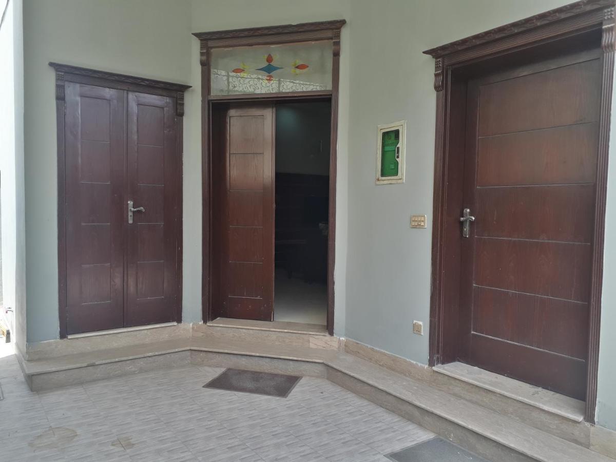 Fully Serviced Holiday Home Near Lahore Ring Road Exterior photo
